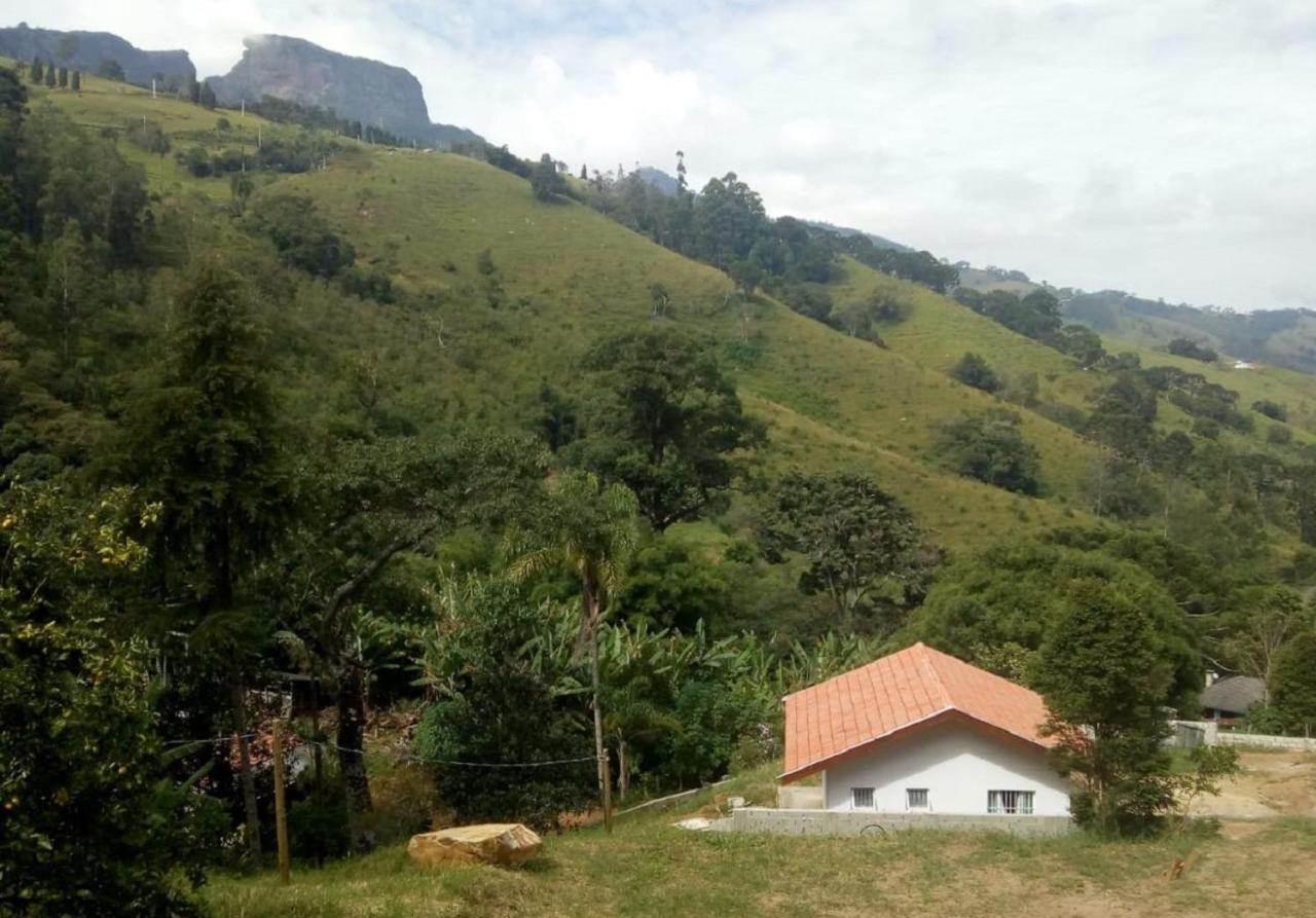 Cantinho Da Divina Paz São Bento do Sapucaí Esterno foto